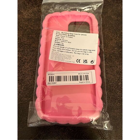 My Melody Silicone IPhone Case 15 Pro Max - Picture 3 of 3